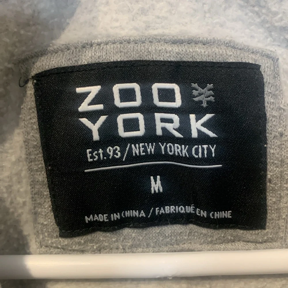 Zoo York Grey Hoodie w Pink Flamingo - Picture 4 of 5